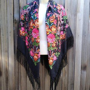 Womans Ukrainian Style Large Floral Shawl Wrap Scarf Black Reds Fringe New